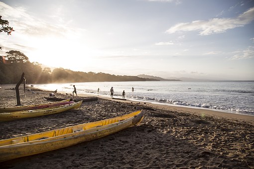 Tips For Equipping The Sport Fishing Boat In Salty Waters