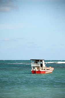 Rocking With The Waves On A Miami Boat Tour