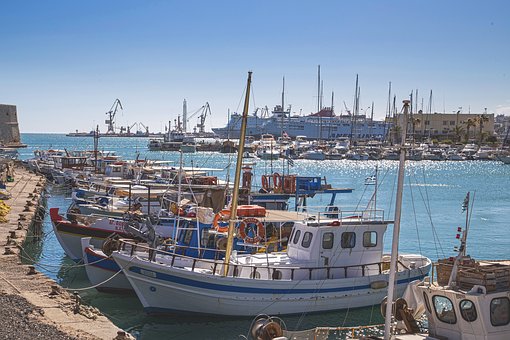 Find The Effective Ways To Sell Used Boats Here