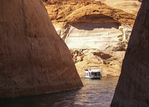 Understanding The Many Joys Of Boating