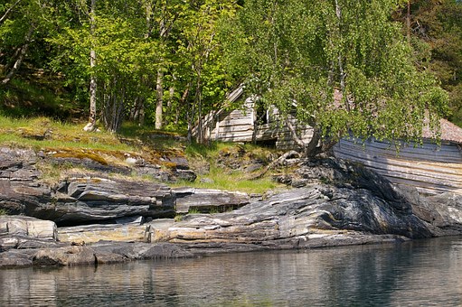Sinking Boat Insurance Myths