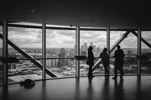 Using Social Media Marketing To Build Small Business Relationships