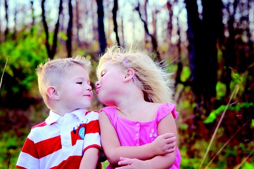 Avoiding A Dodgy Situation When Traveling With Children