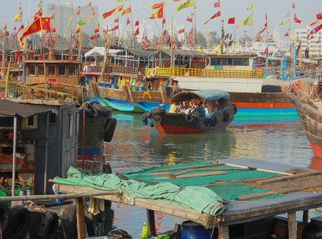 China Travel Tour - Touring Some of the Diverse Hotspots in China by:James Brad Lee