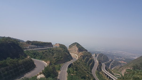 Travel to China - A Guide to When You Might Want to Visit China by:James Brad Lee