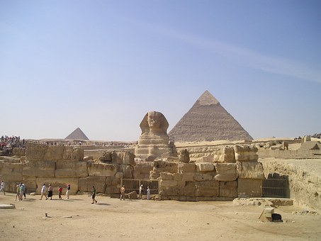 Tour to Cairo and Giza Pyramids from Luxor by flight