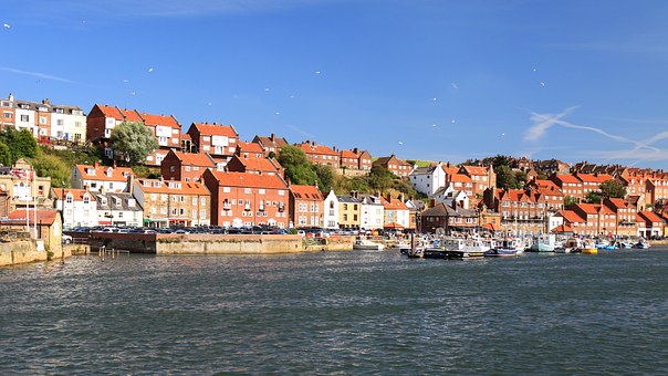 Holiday Parks In The UK As A Good Accommodation Option by:Christian Wilson
