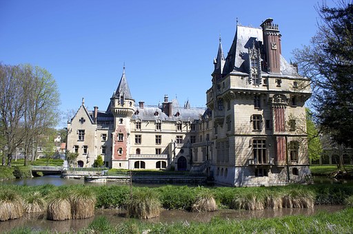 A night time Soiree at Museums in Paris