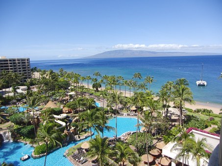 Paradise Cove Hawaii by:Sang Moon