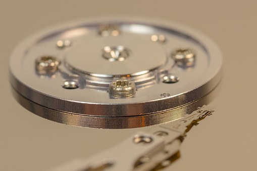 10 Tips To Turbo-Charge Your Article Marketing Campaign by:Michael Cheney