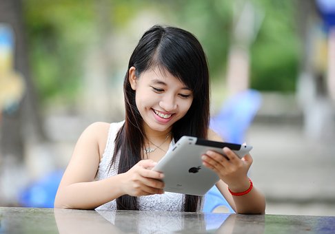 Putting Your Best Face Forward: Keeping Your Realtor Image Professional
