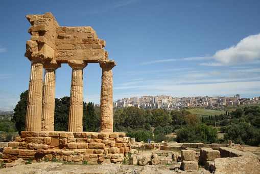 I Love Touring Rome, Italy - Hotels In The Saint John In Laterno District by:Levi Reiss