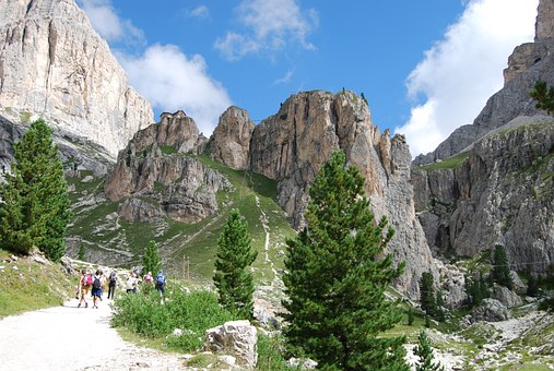 I Love Italian Travel - May Attractions Of Campania And Apulia by:Levi Reiss