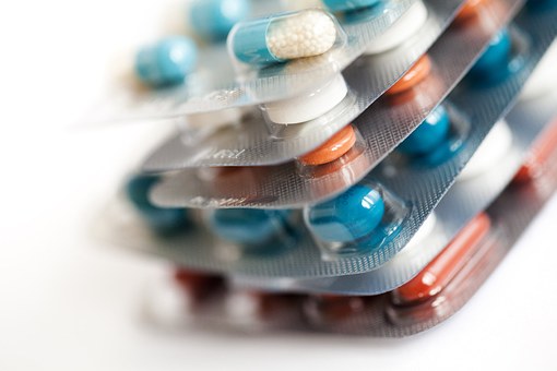 Why Should You Do Your Medical Transcription Training Online?
