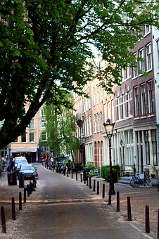 Netherlands Travel Tips