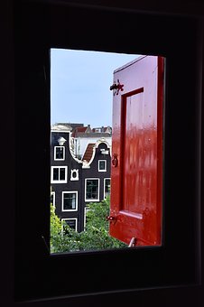 Amsterdam – The Premier Travel City