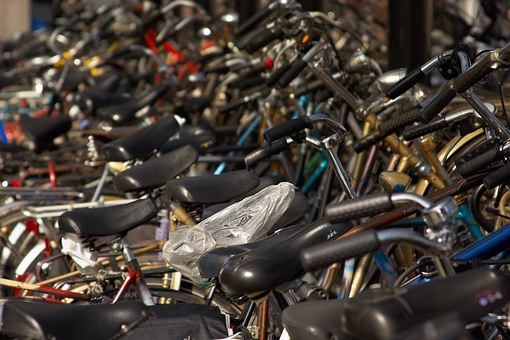 Amsterdam Airport Transfers: A Brief Account by:Dennis Dunbar