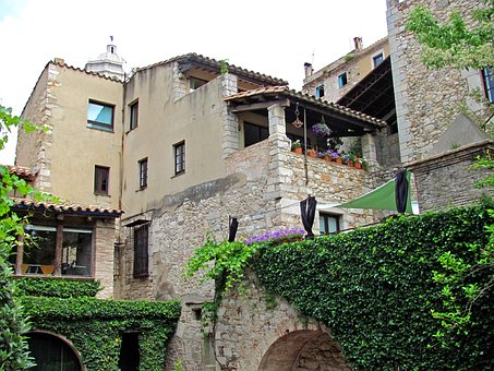 Places of tourist interest in Spain – Morella