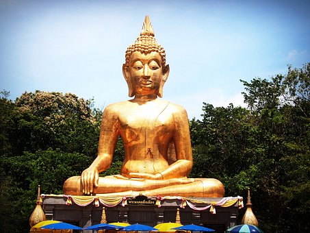 Lumphini Park - Ideal For A Leisurely Outing