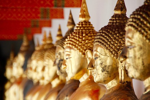 Delight Your Soul With Bangkok Holidays by:Jone Gail