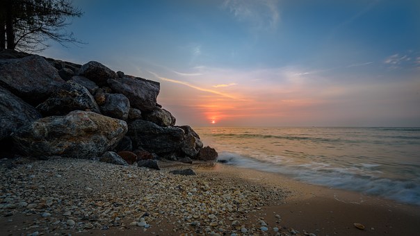 Why Is Scarborough One Of The Top Seaside Holiday Resorts In The Uk?