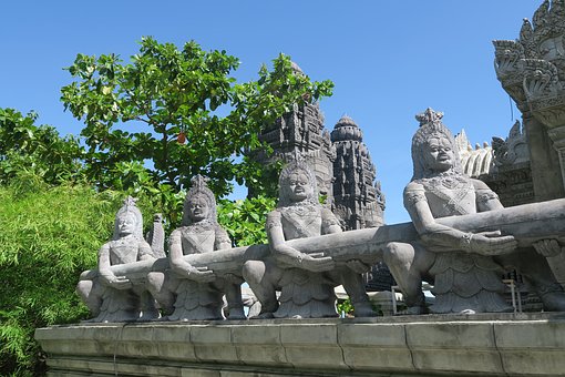 Top Honeymoon Destinations 2010 List